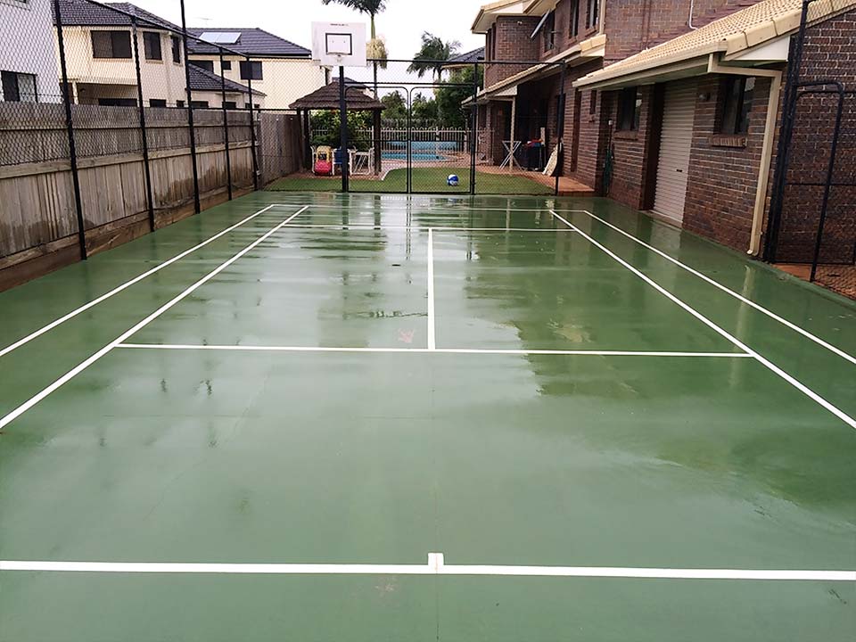 Recently cleaned basketball court | Featured image for the Basketball Court Cleaner page from MKL Pressure Cleaning.